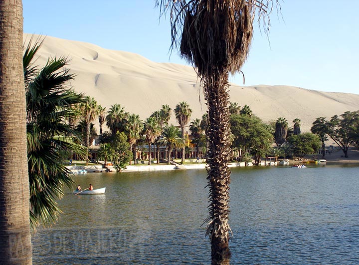 Paseo en bote en la laguna