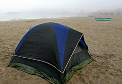 Acampando en la playa
