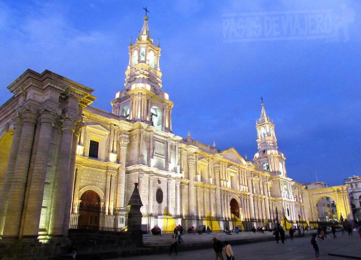 Catedral Basílica de Santa María - Arequipa