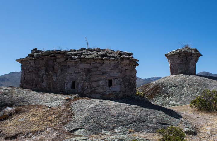 Chullpas en Marcahuasi